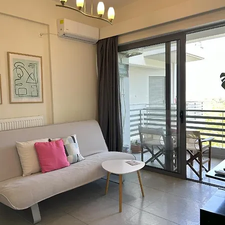 ηλιόλουστο διαμέρισμα/ Sunny