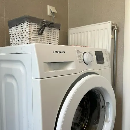 ηλιόλουστο διαμέρισμα/ Sunny * Kalamata