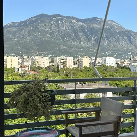 ηλιόλουστο διαμέρισμα/ Sunny * Kalamáta
