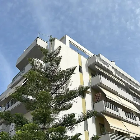 ηλιόλουστο διαμέρισμα/ Sunny Apartment