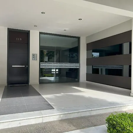 Apartment ηλιόλουστο διαμέρισμα/ Sunny *