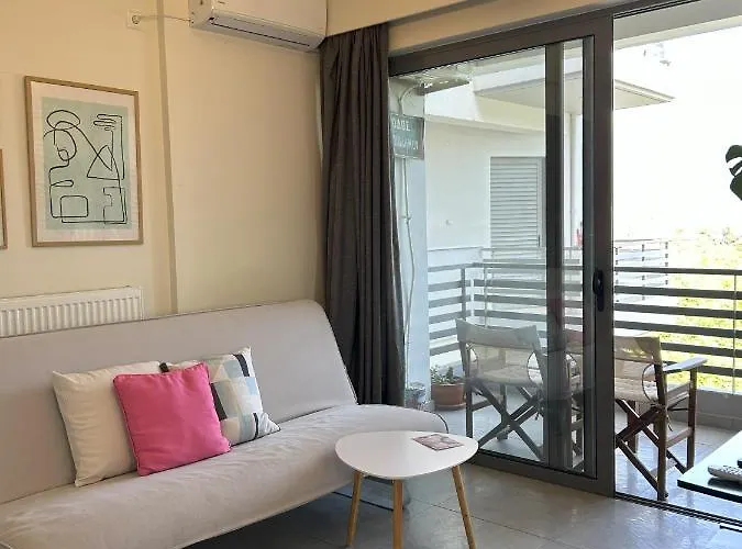 ηλιόλουστο διαμέρισμα/ Sunny