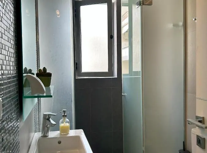 ηλιόλουστο διαμέρισμα/ Sunny *